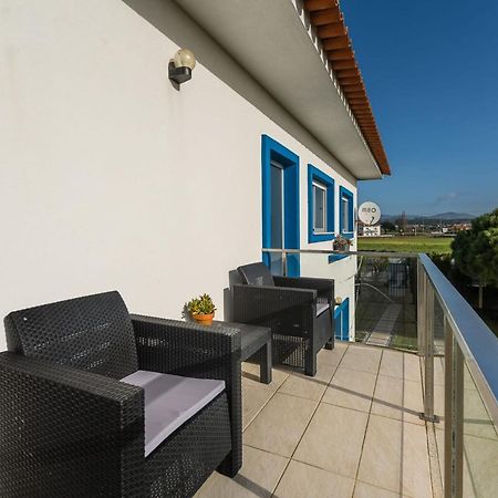 Beachfront Villa In Esposende Esterno foto