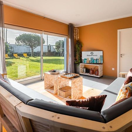 Beachfront Villa In Esposende Esterno foto