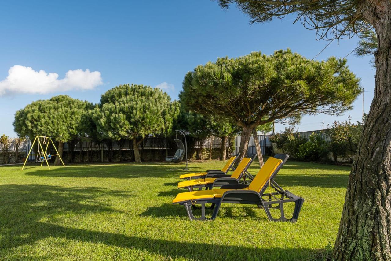 Beachfront Villa In Esposende Esterno foto